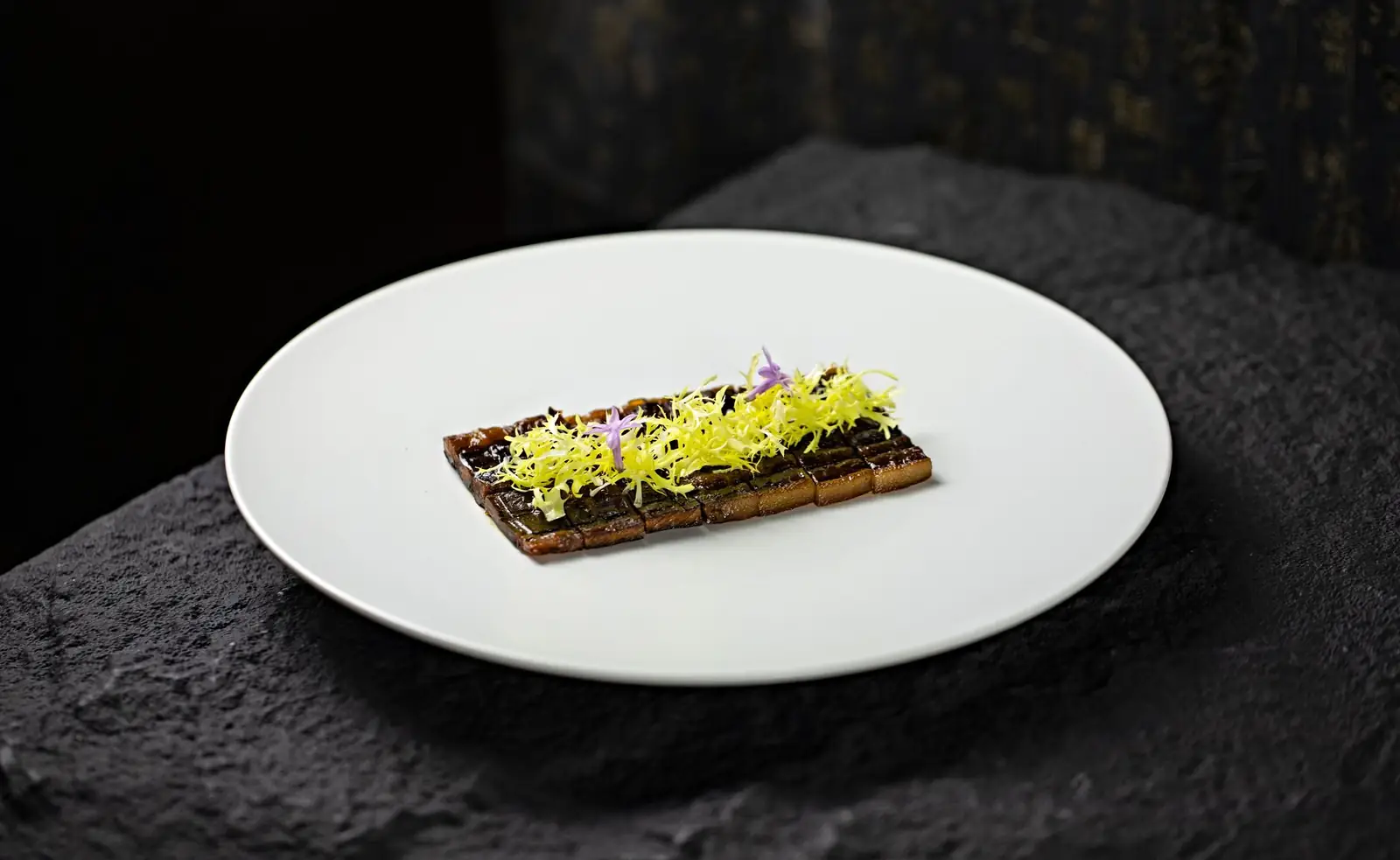 Fine dining at Qiravel Royal Stay